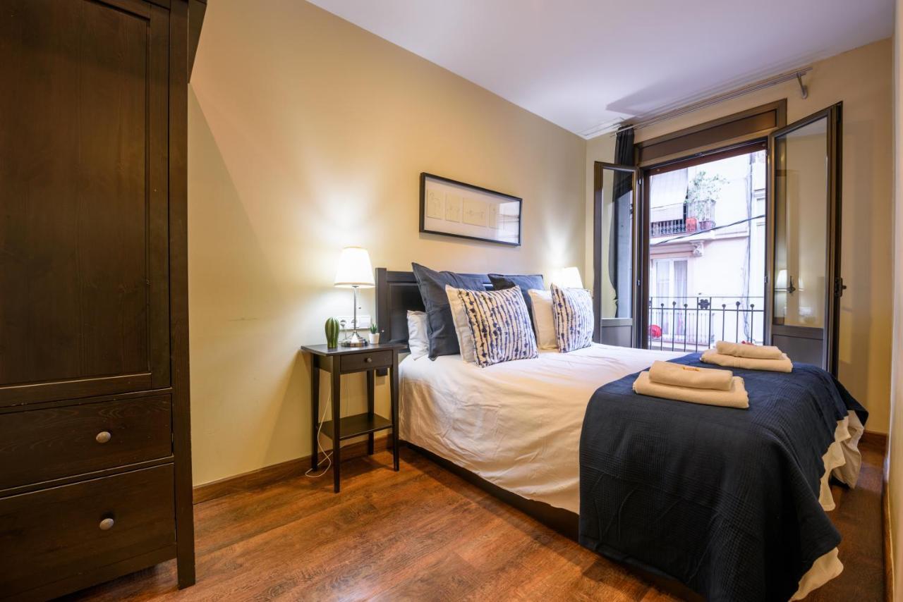 Ramblasrentals Cozy Renovated 2Br With Balcony Lift 20M Rambla - Parking - Wifi Barcelona Exterior photo